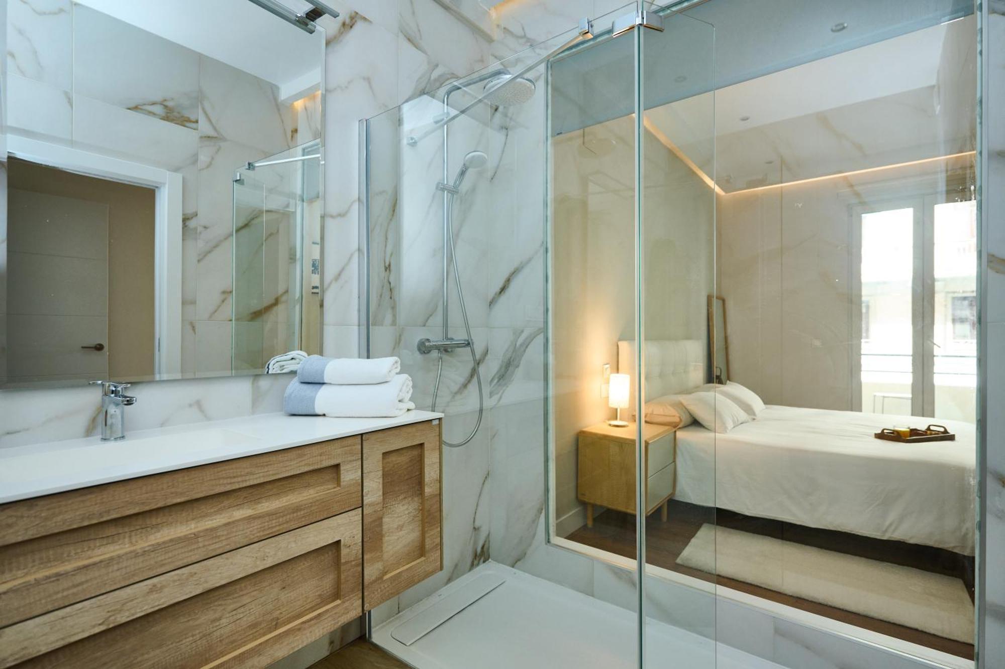 Apartamento Nuevo Lujoso Suites Centro Bilbao Wifi ,Parking Gratis Luaran gambar