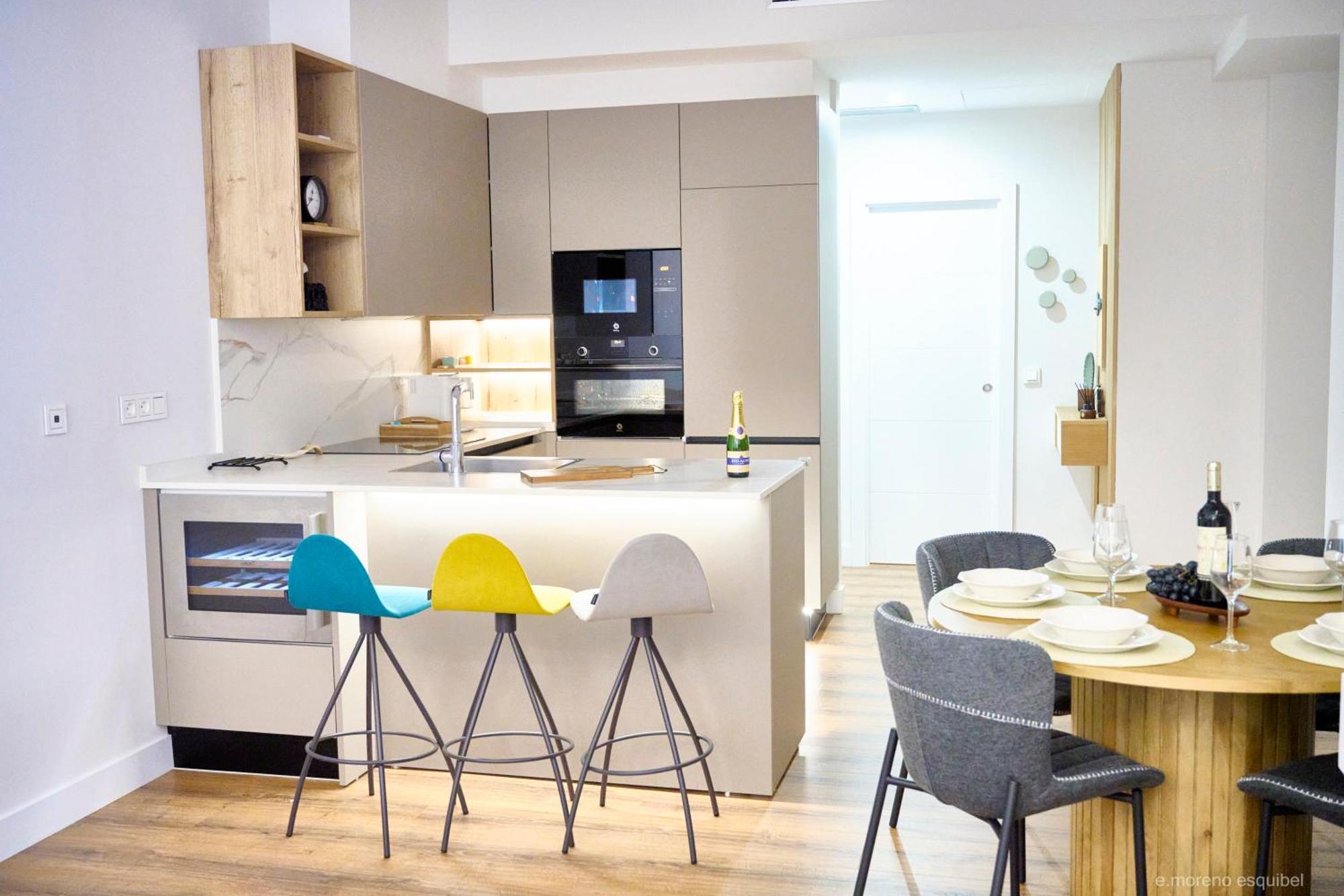 Apartamento Nuevo Lujoso Suites Centro Bilbao Wifi ,Parking Gratis Luaran gambar